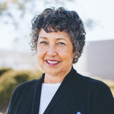 Mele' Manning, RN, CDDN — headshot